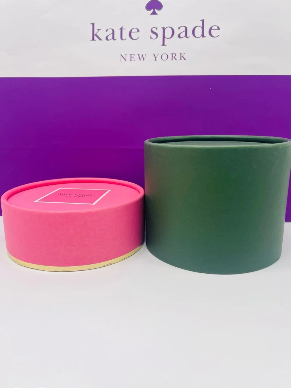 kate spade Pink and Forest Green Round Gift Boxe New
